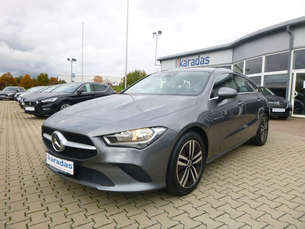 Mercedes-Benz CLA 200 Shooting Brake 2023