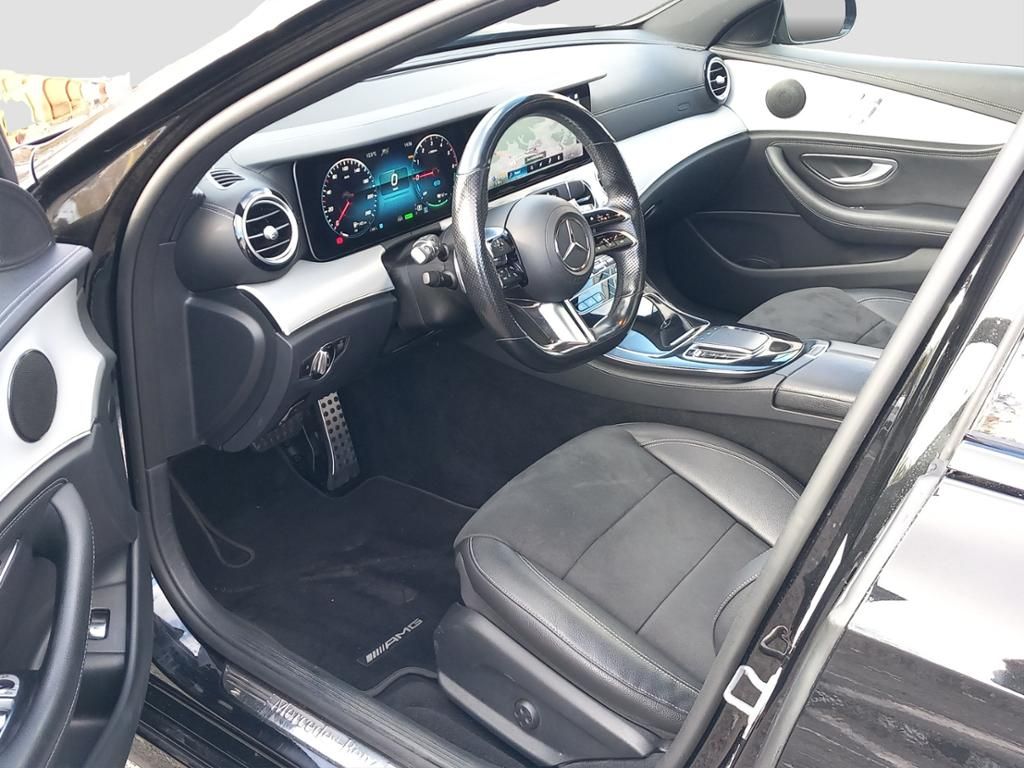 Mercedes-Benz E 300 2022