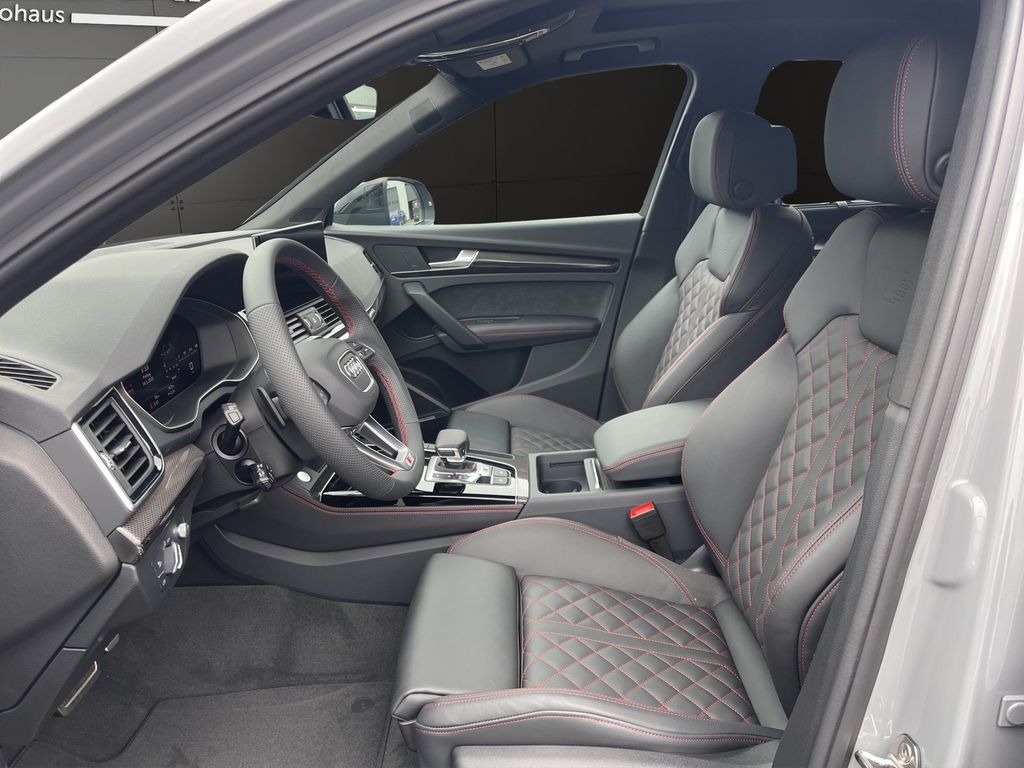 Audi SQ5 2025