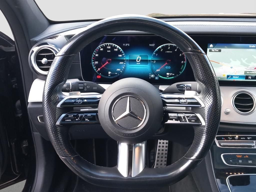 Mercedes-Benz E 300 2022