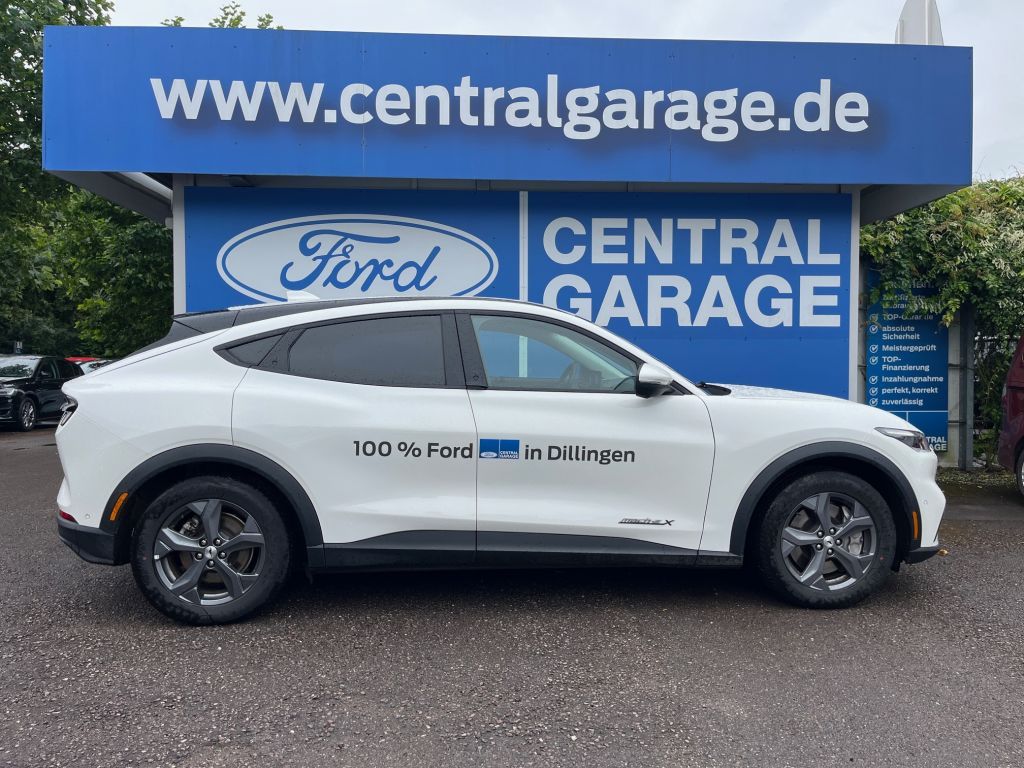 Ford Mustang Mach-E 2023