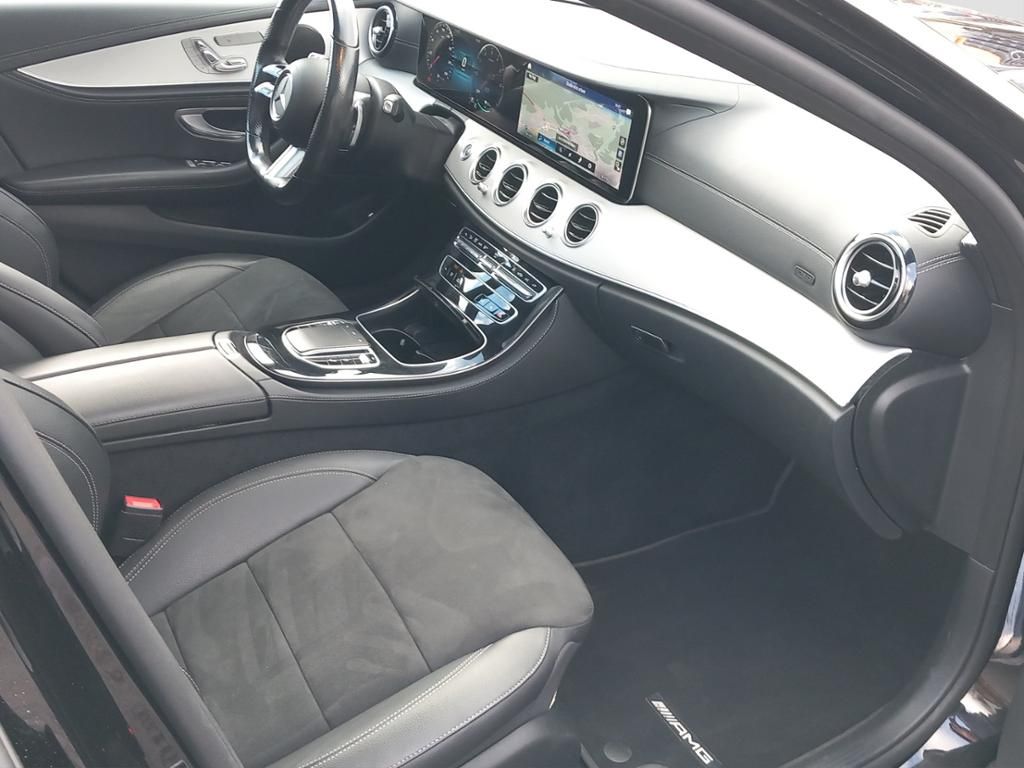 Mercedes-Benz E 300 2022