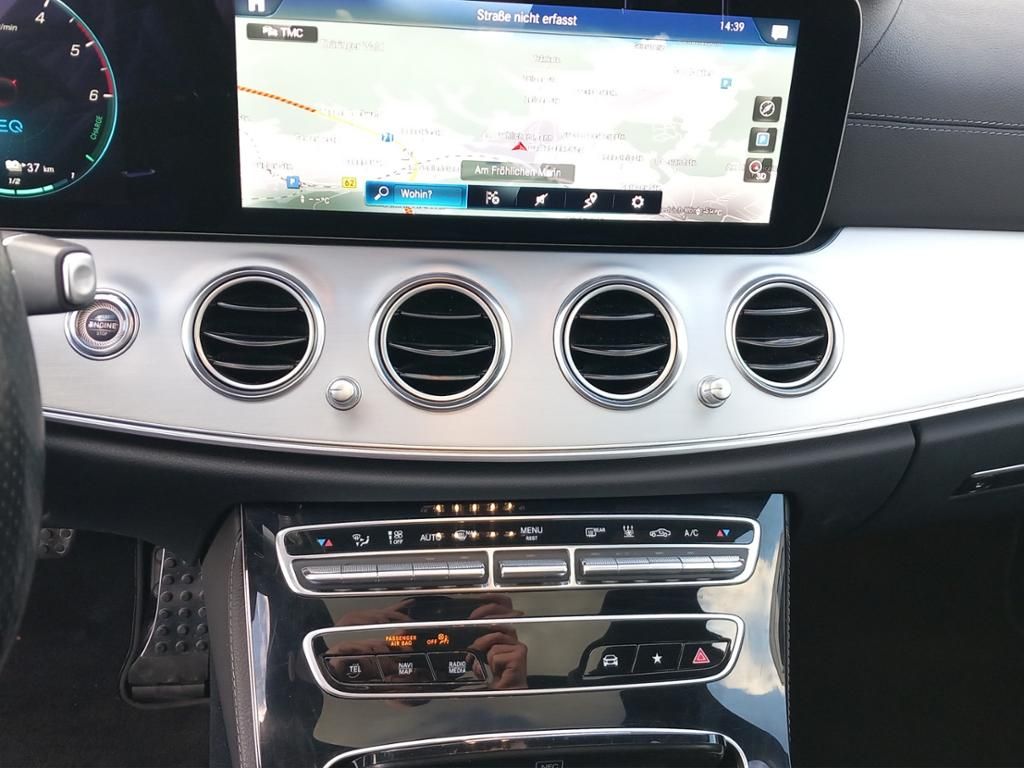 Mercedes-Benz E 300 2022