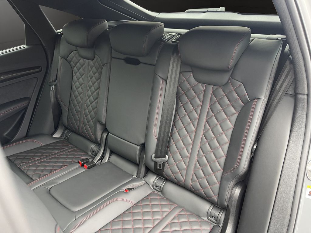 Audi SQ5 2025