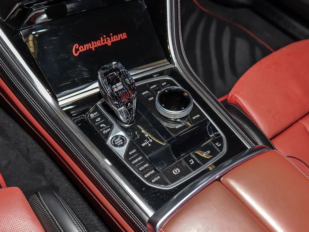 BMW M850 2022