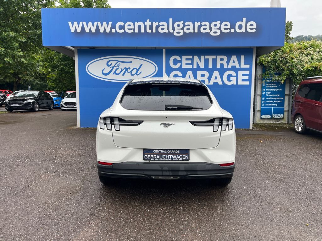 Ford Mustang Mach-E 2023