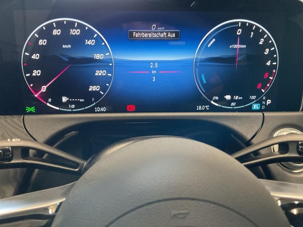 Mercedes-Benz E 300 2025