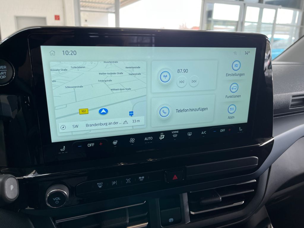 Ford Tourneo Custom 2025