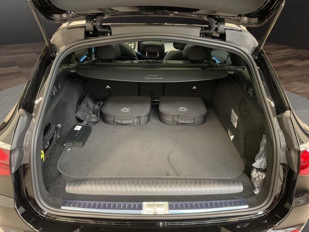 Mercedes-Benz E 300 2025