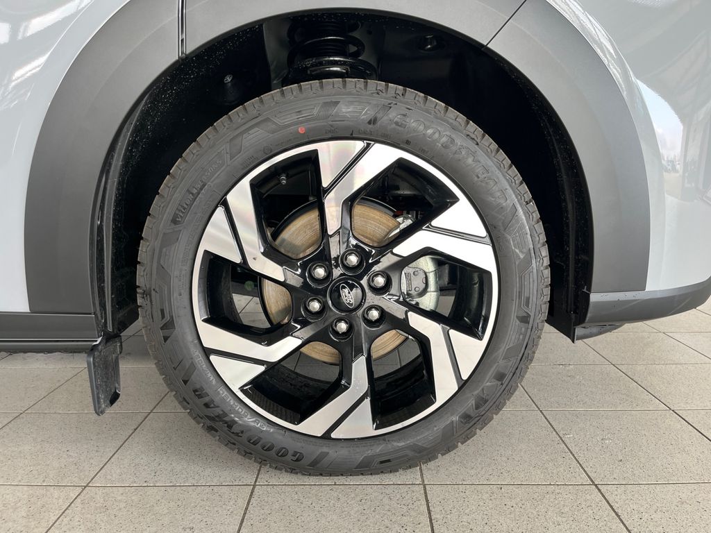 Ford Tourneo Custom 2025