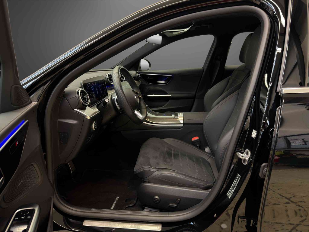 Mercedes-Benz C 200 2025