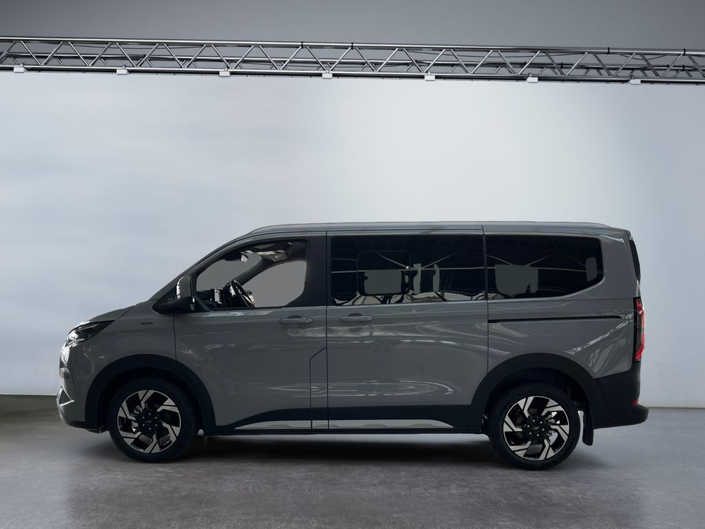 Ford Tourneo Custom 2025