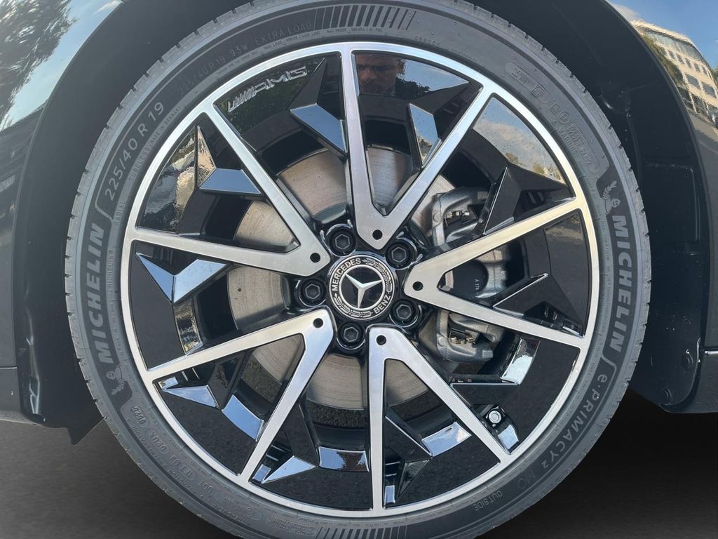 Mercedes-Benz CLA 250 2025