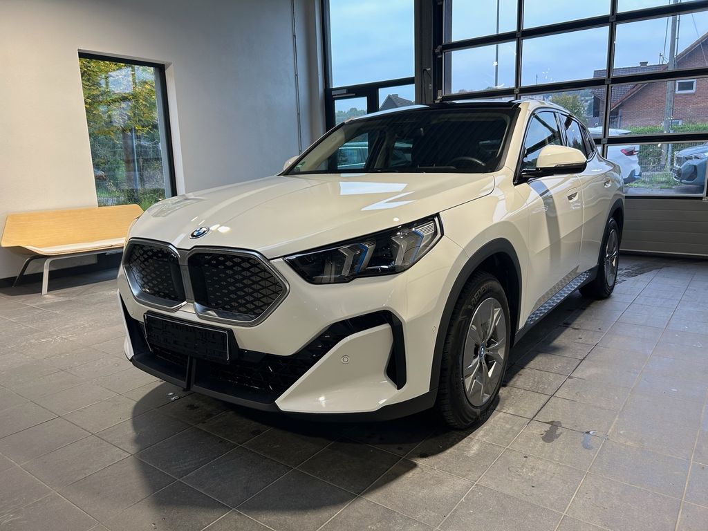 BMW iX2 2024