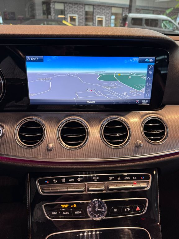 Mercedes-Benz E 300 2020