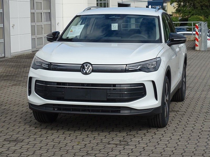 Volkswagen Tiguan 2025