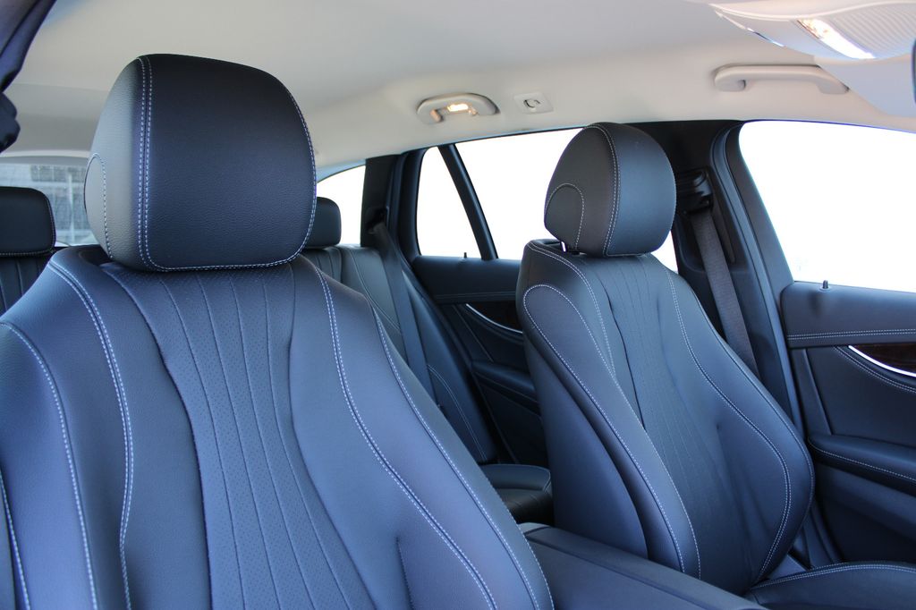 Mercedes-Benz E 200 2022