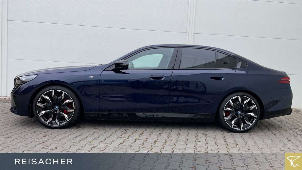 BMW i5 2024