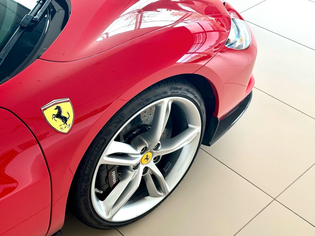 Ferrari 296 GTB 2024