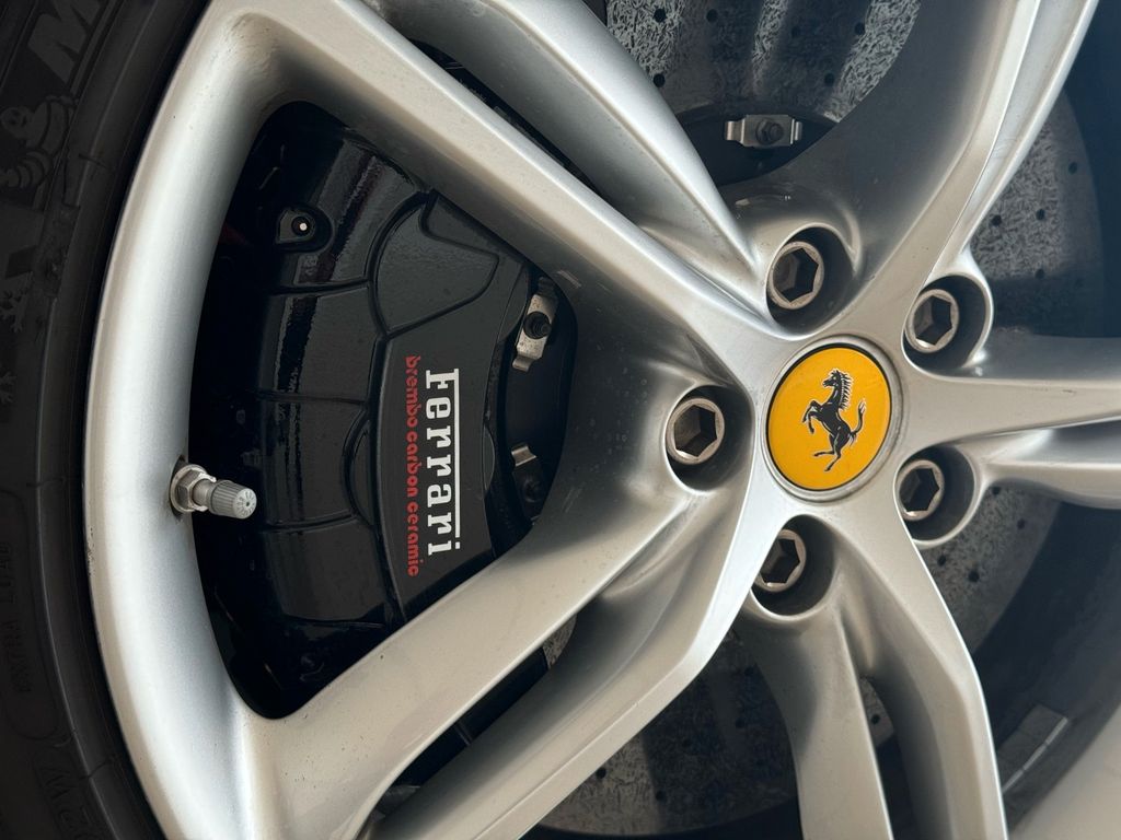 Ferrari 296 GTB 2024