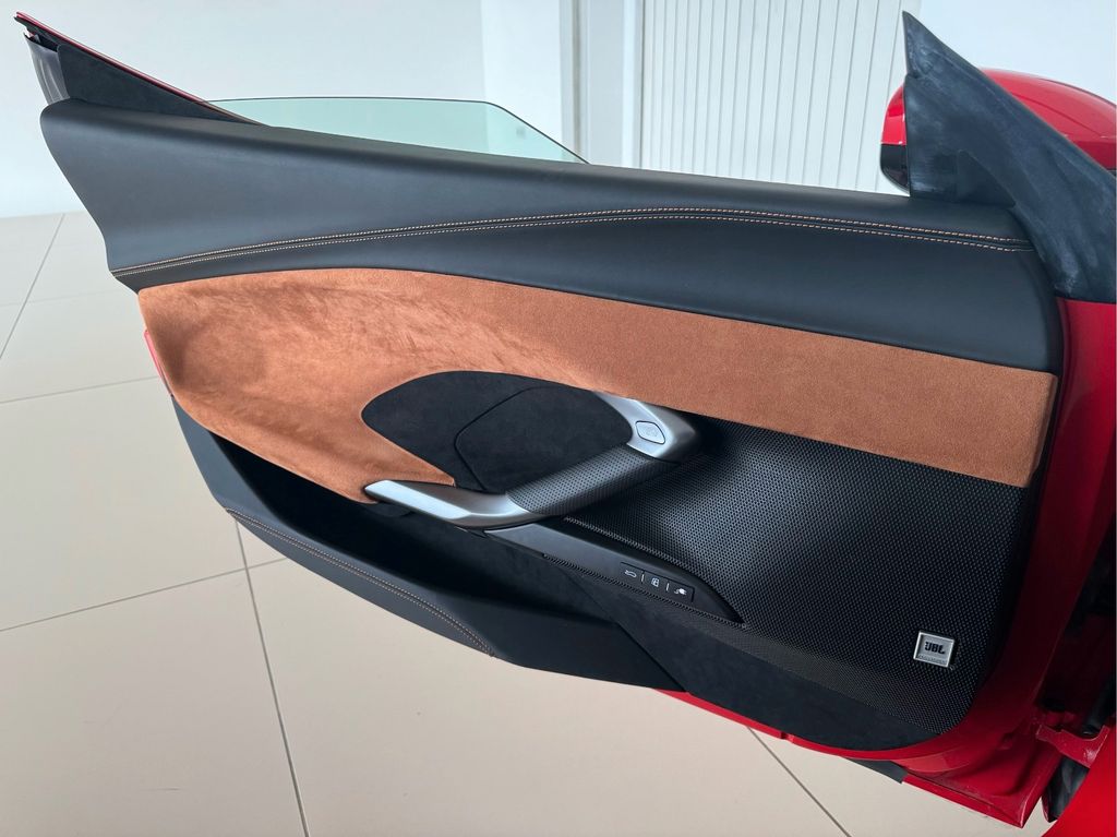 Ferrari 296 GTB 2024