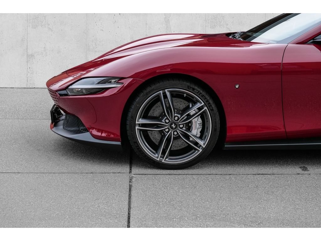 Ferrari Roma 2024