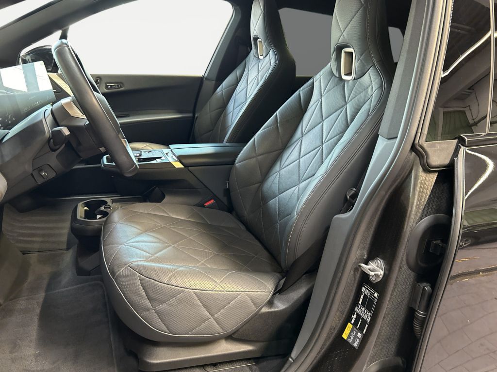 BMW iX 2023