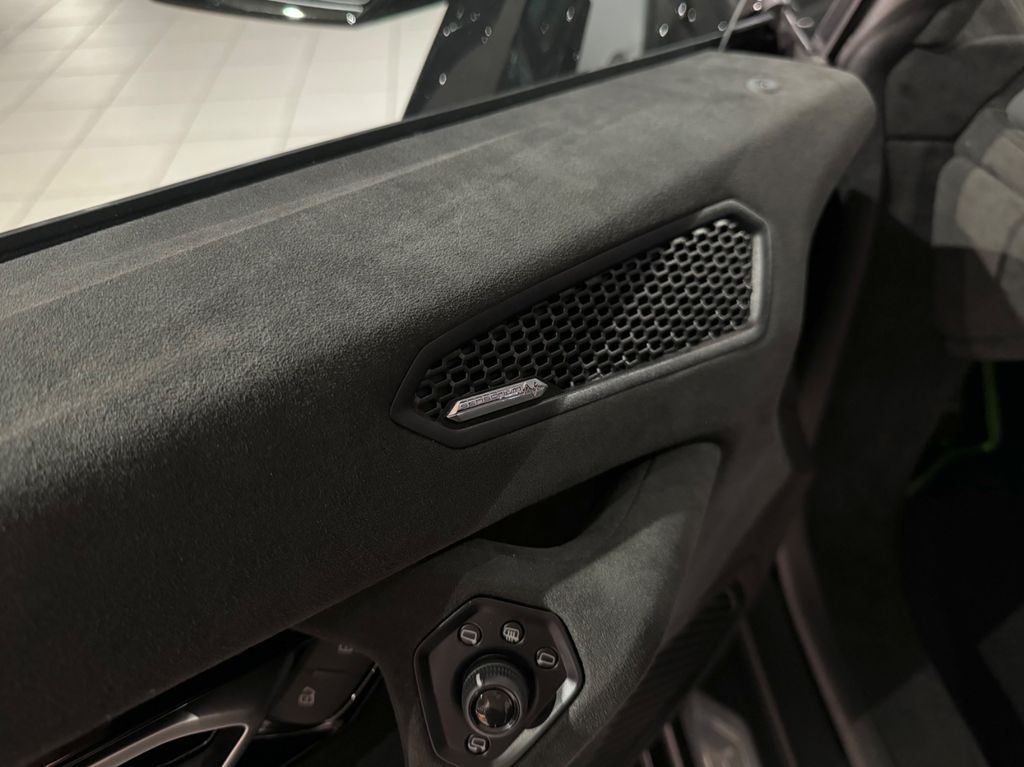 Lamborghini Huracán 2025