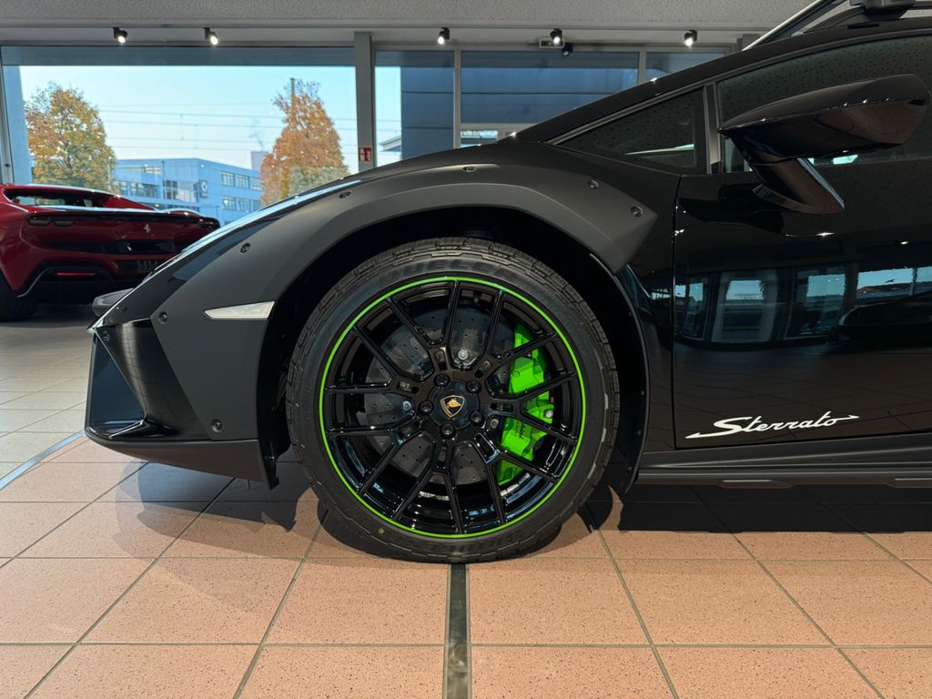 Lamborghini Huracán 2025