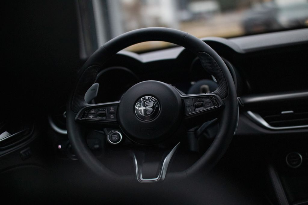 Alfa Romeo Stelvio 2024