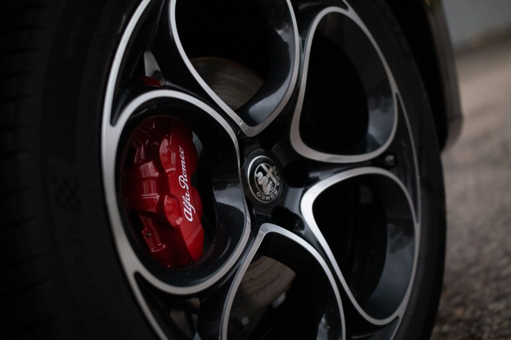 Alfa Romeo Stelvio 2024