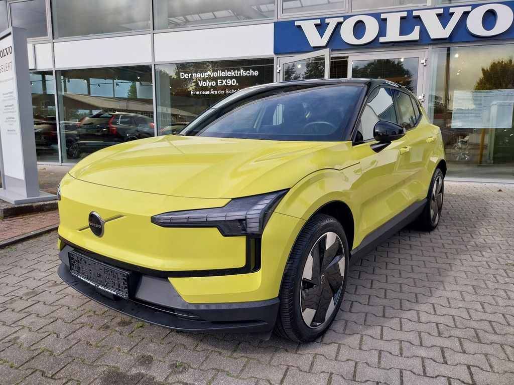 Volvo EX30 2024
