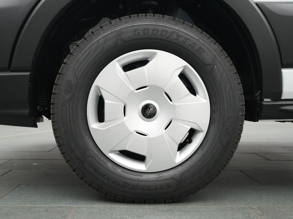 Ford Transit 2025