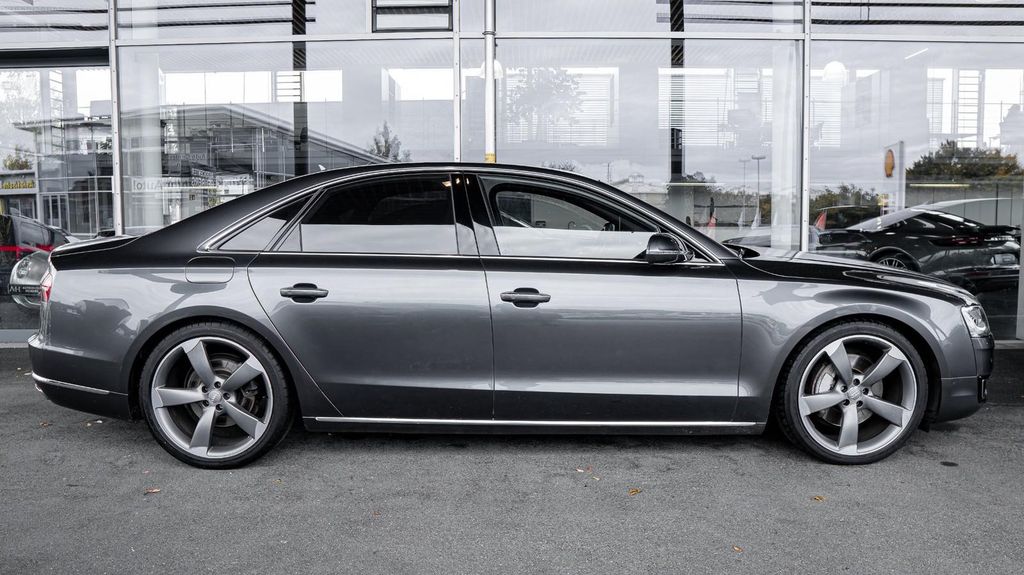 Audi A8 2015