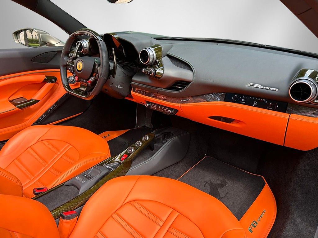 Ferrari F8 2022