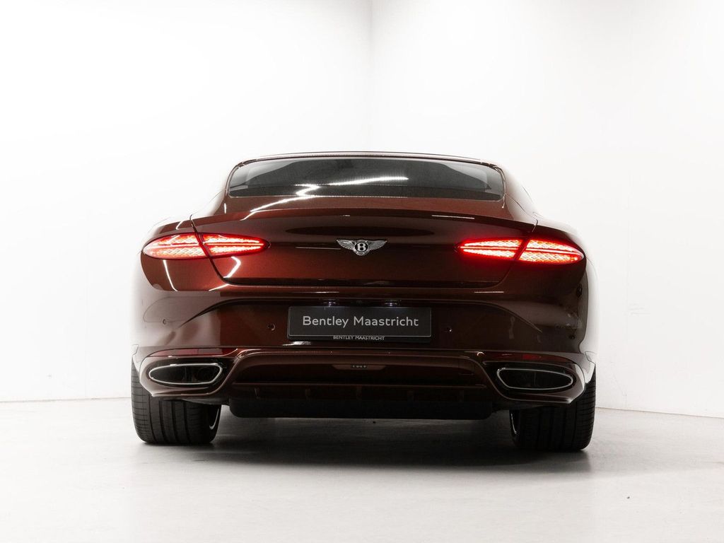 Bentley Continental GT 2025