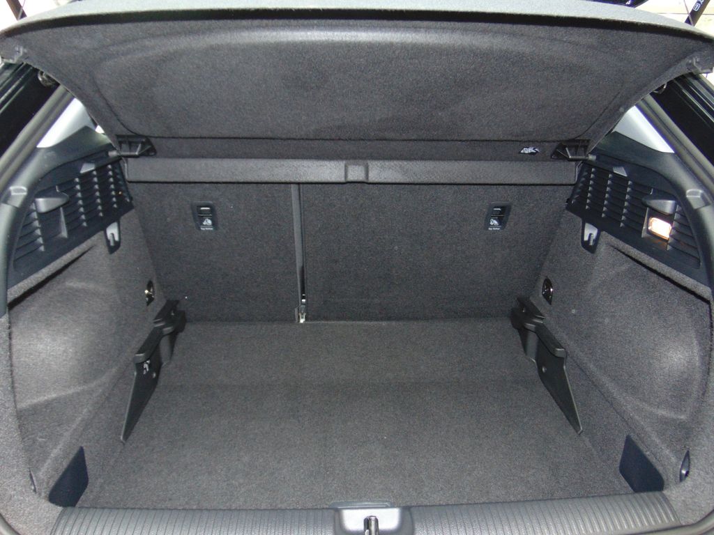 Audi Q2 2024