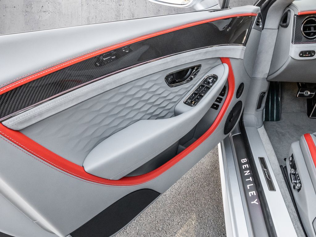 Bentley Continental GT 2025