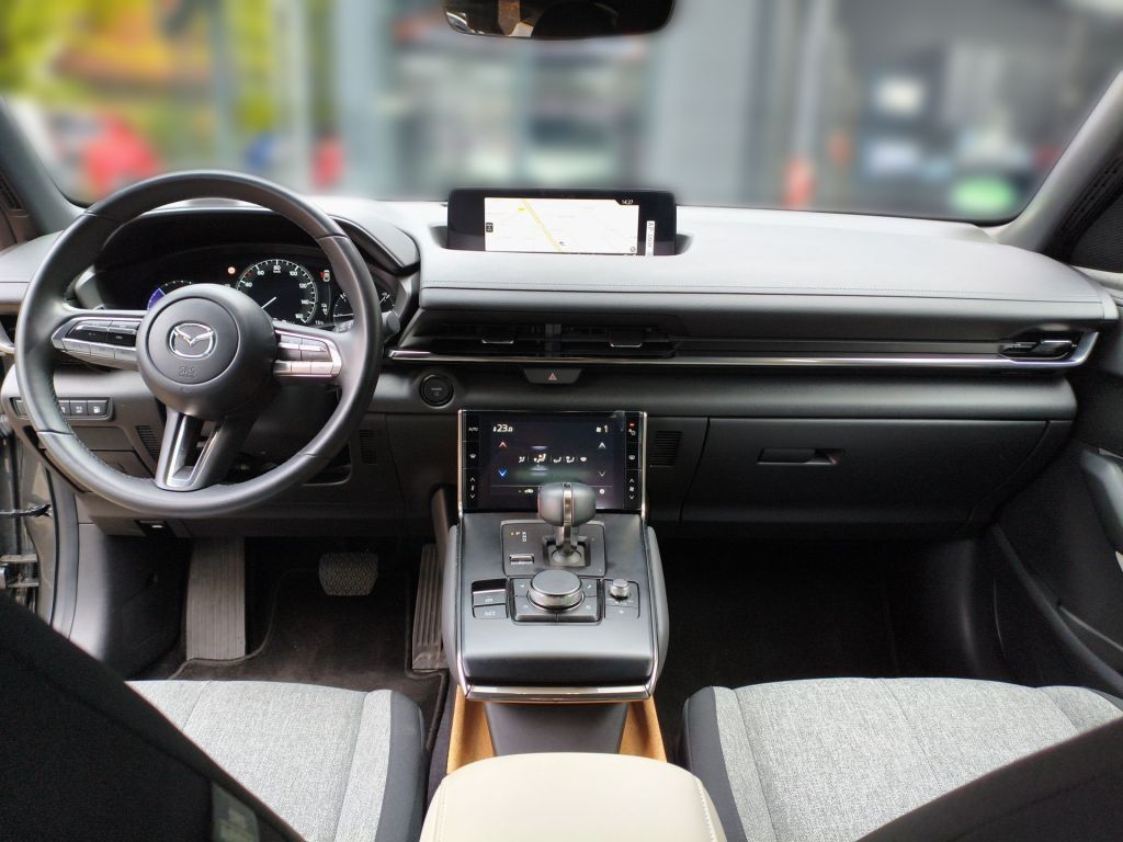 Mazda MX-30 2024