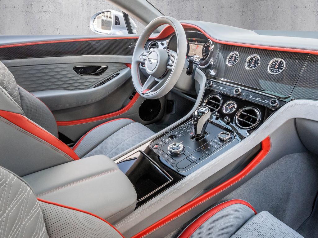 Bentley Continental GT 2025