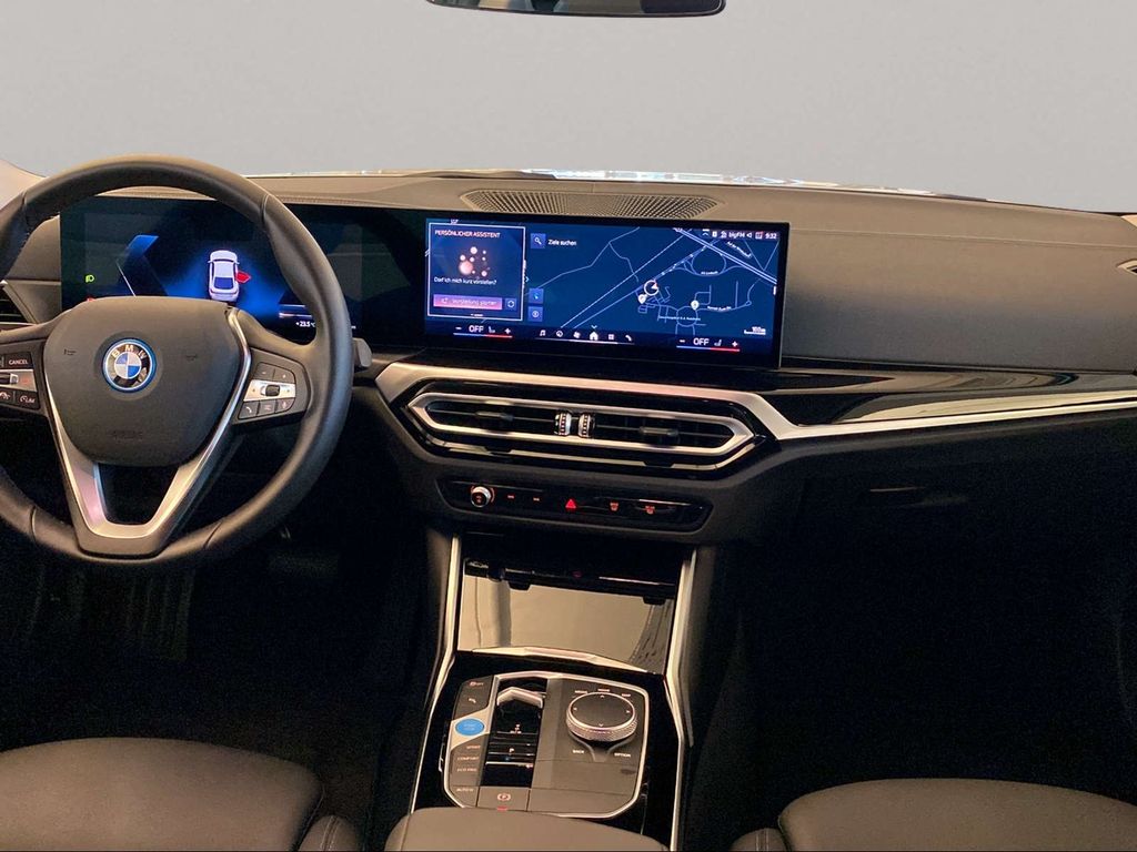 BMW i4 2023