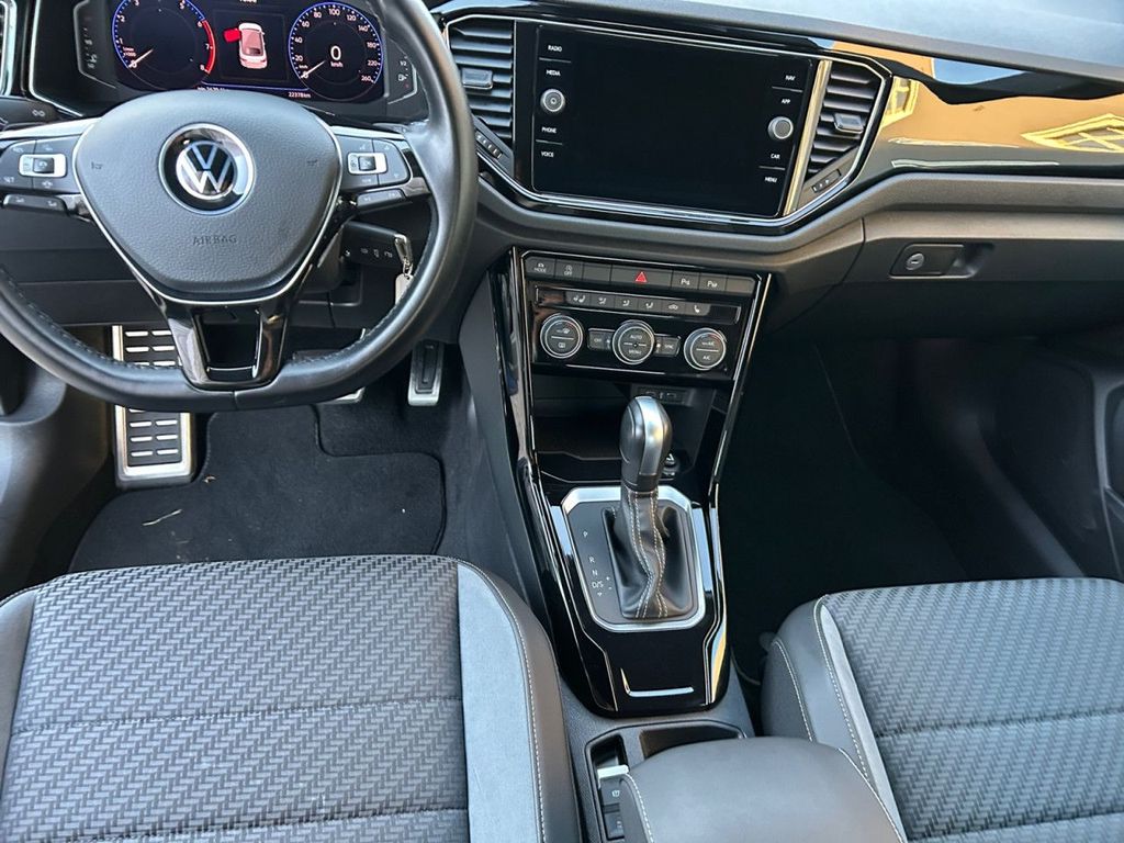 Volkswagen T-Roc 2021