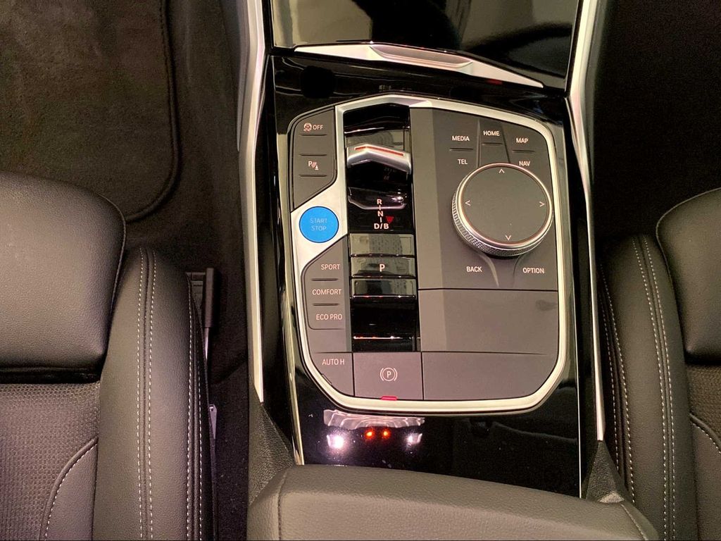 BMW i4 2023