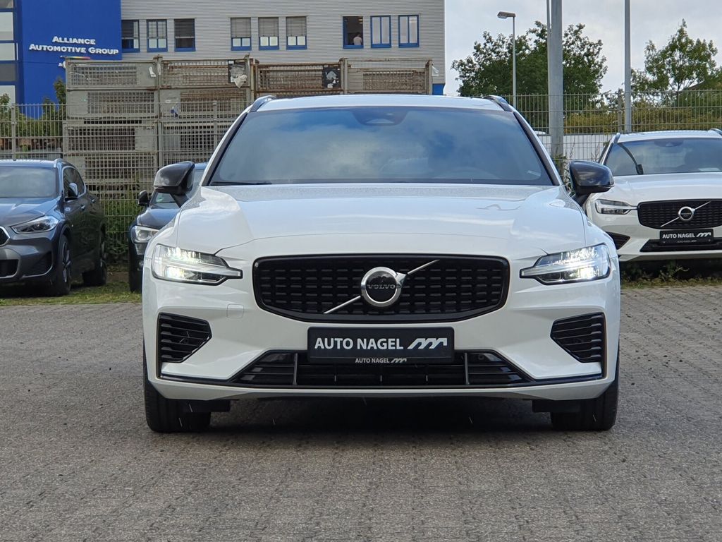Volvo V60 2024