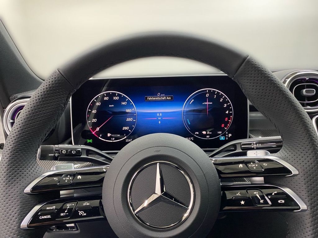 Mercedes-Benz C 300 2025