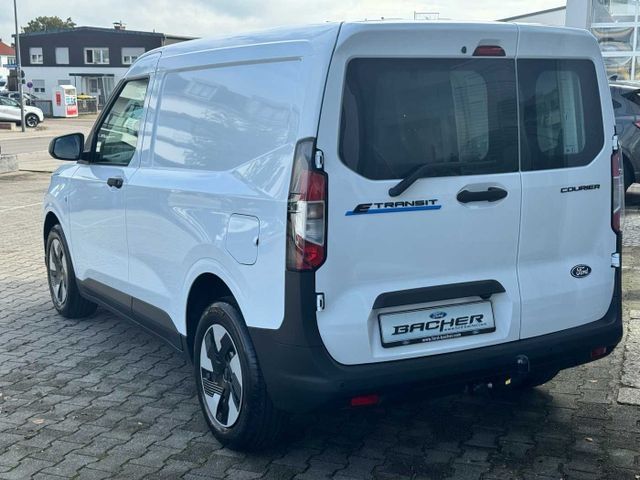 Ford Courier