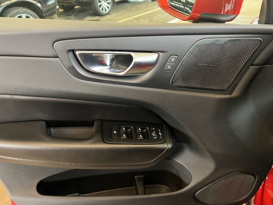 Volvo XC60 2022