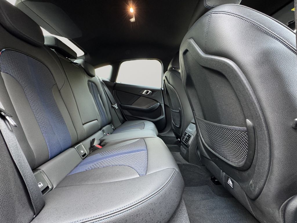 BMW 218 Gran Coupé 2024