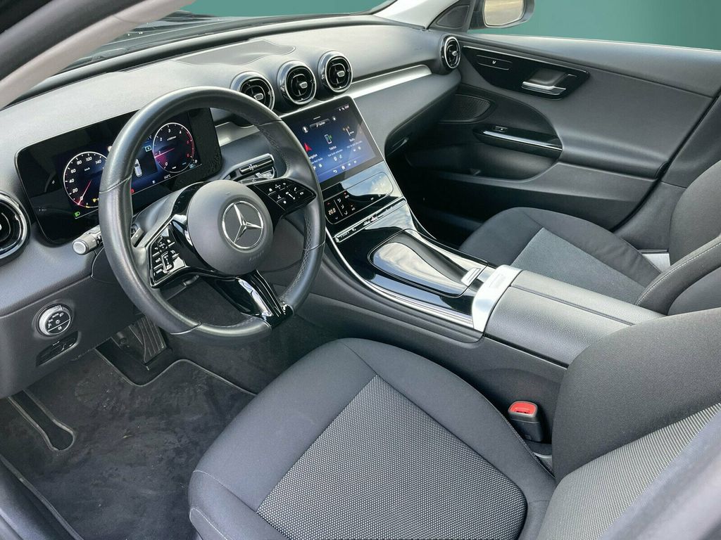 Mercedes-Benz C 200 2023