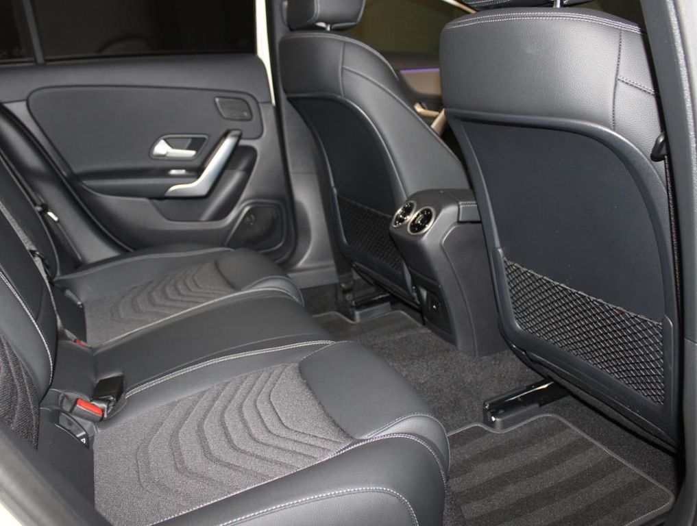 Mercedes-Benz A 250 2025